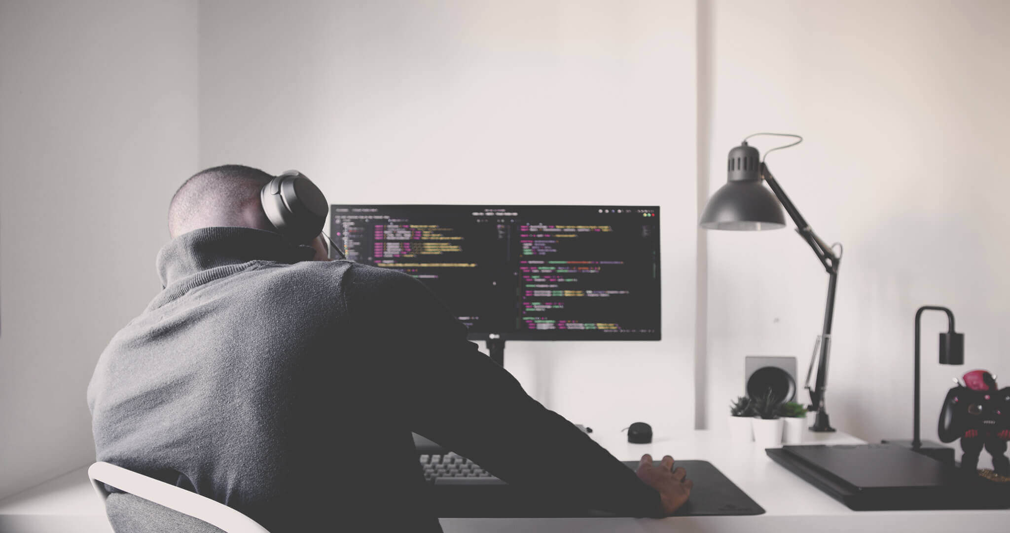 What do programmers hate 10 things to avoid when working with developers.tiny