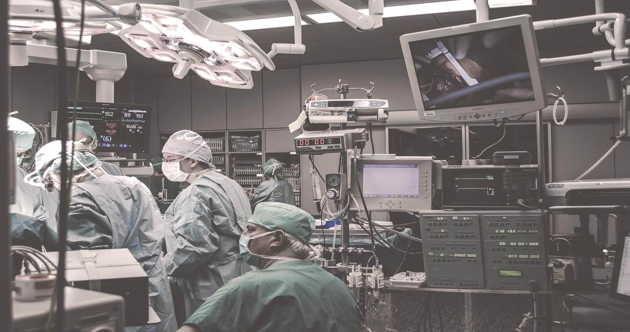 doctors facing medical challanges that can be solved with AI systems