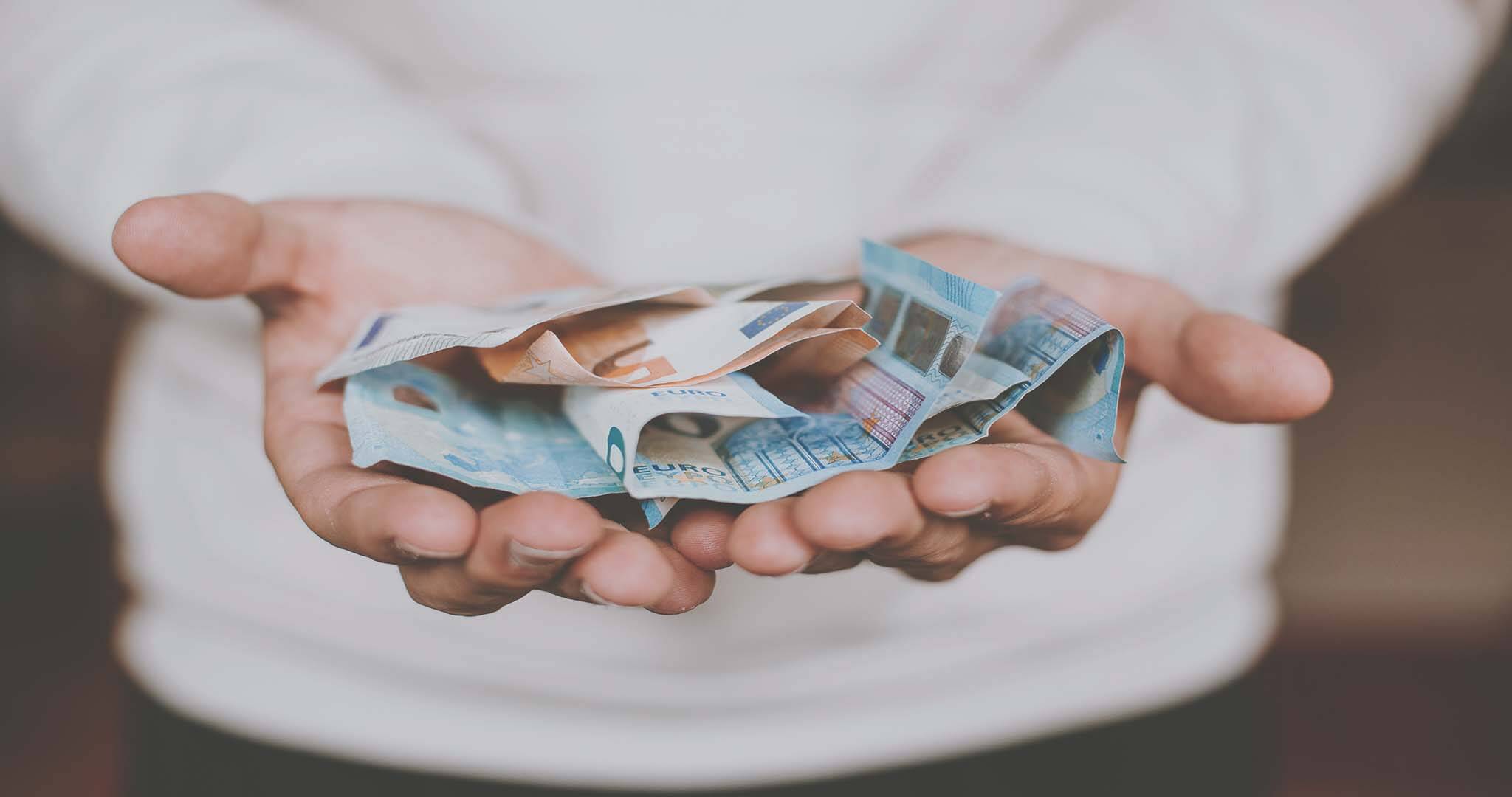 Why Is It Cheaper to Pay More? The Real Cost of Hiring vs. Outsourcing in Software Development