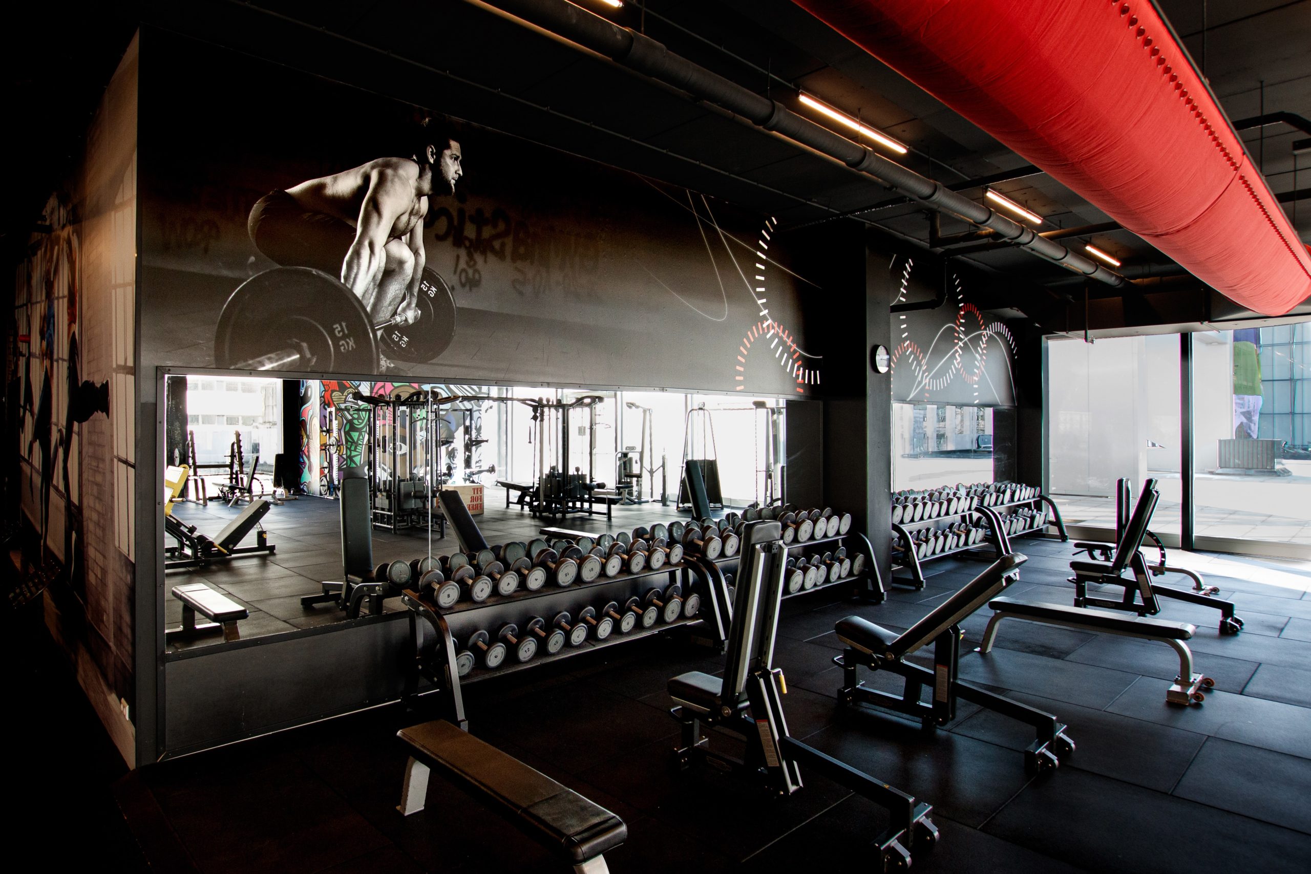 empty gym - how to improve gym membership retention
